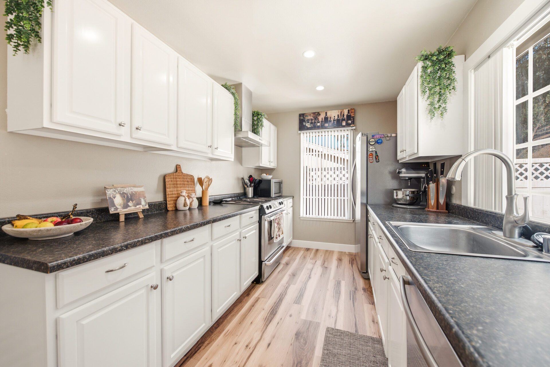 6395 Keystone Street · Galley Kitchen