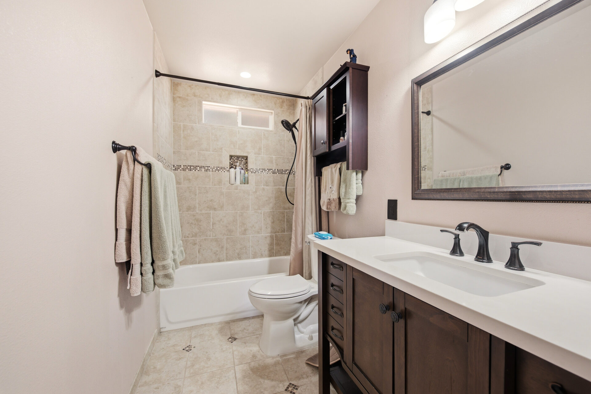 6395 Keystone Street · Kitchen View
